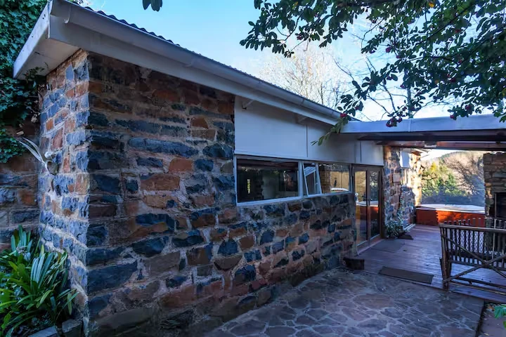 A closer look at Grace Cottage